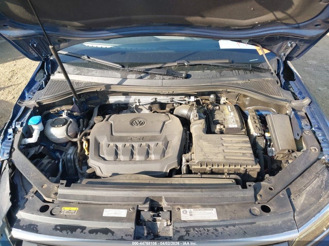 44768106 :رقم المزاد ، 3VV5B7AX3JM128219 vin ، 2018 Volkswagen Tiguan 2.0t Sel Premium مزاد بيع