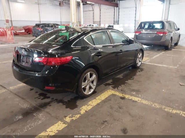 44768125 :رقم المزاد ، 19VDE1F79DE012702 vin ، 2013 Acura Ilx 2.0l مزاد بيع