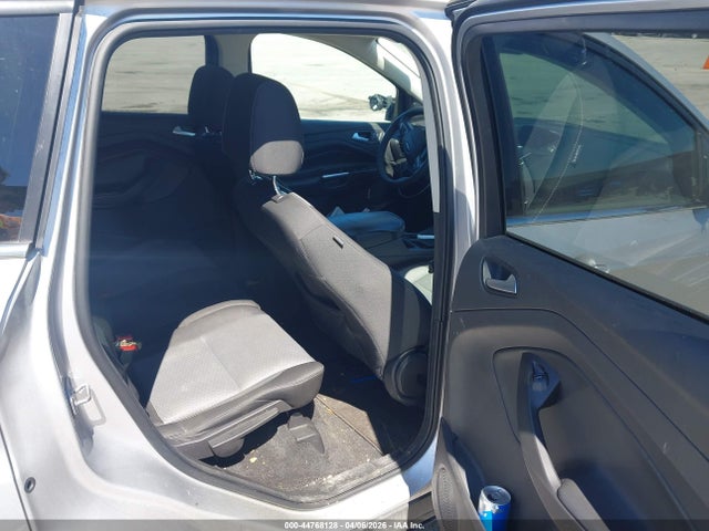Продаж на аукціоні авто 2017 Ford Escape Se, vin: 1FMCU0G9XHUC62954, номер лоту: 44768128
