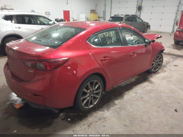 44768135 :رقم المزاد ، 3MZBN1V35JM209409 vin ، 2018 Mazda Mazda3 Touring مزاد بيع