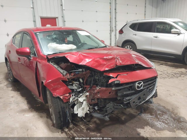 44768135 :رقم المزاد ، 3MZBN1V35JM209409 vin ، 2018 Mazda Mazda3 Touring مزاد بيع