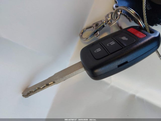 3CZRU5H32JM710856 Honda HR-V LX