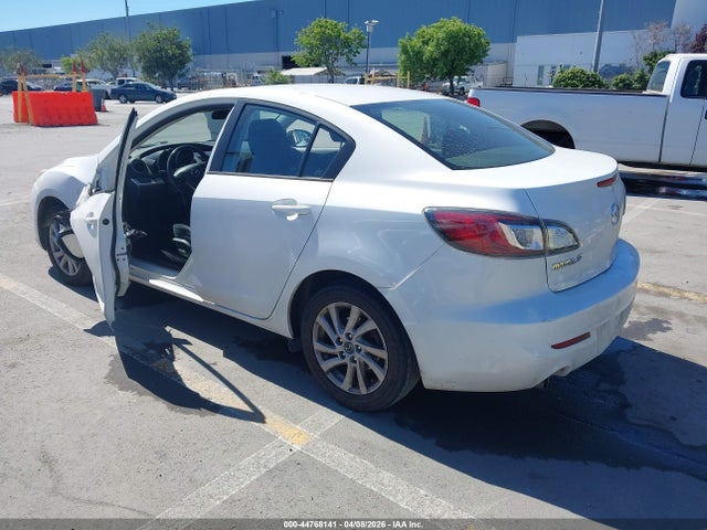2013 MAZDA MAZDA3 JM1BL1V78D1827529 Photo 2