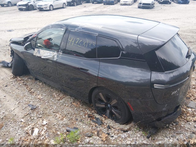 BMW Ix Xdrive50 2024 WB523CF08RCR01827 Image 3