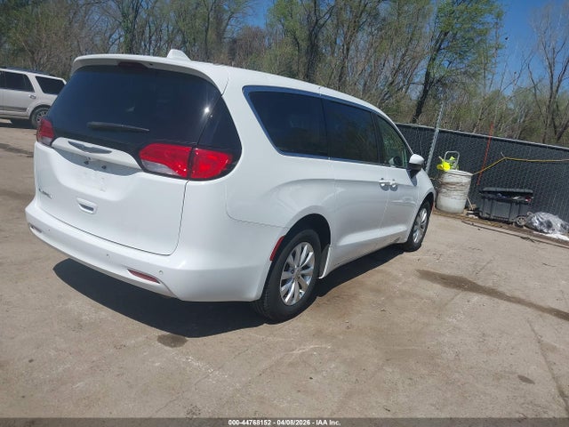 Продажа на аукционе авто 2017 Chrysler Pacifica Touring, vin: 2C4RC1DG2HR835627, номер лота: 44768152