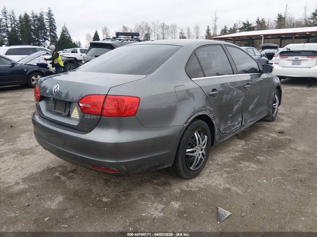 Продажа на аукционе авто 2013 Volkswagen Jetta 2.5l Se, vin: 3VWDP7AJ8DM217812, номер лота: 44768171