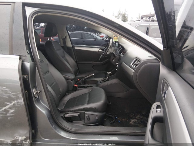 Продажа на аукционе авто 2013 Volkswagen Jetta 2.5l Se, vin: 3VWDP7AJ8DM217812, номер лота: 44768171