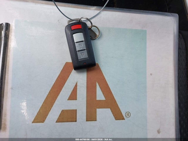 2017 MITSUBISHI OUTLANDER JA4AD3A38HZ066669 Photo 10