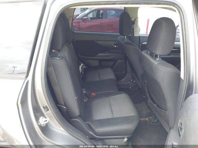 2017 MITSUBISHI OUTLANDER JA4AD3A38HZ066669 Photo 7
