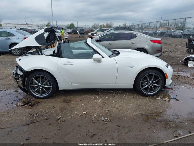 Продаж на аукціоні авто 2023 Mazda Mx-5 Miata Rf Grand Touring, vin: JM1NDAM70P0560649, номер лоту: 44768199