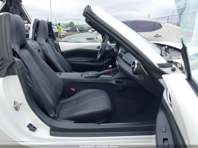 Продаж на аукціоні авто 2023 Mazda Mx-5 Miata Rf Grand Touring, vin: JM1NDAM70P0560649, номер лоту: 44768199