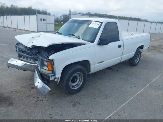 Продажа на аукционе авто 1998 Chevrolet C1500 Fleetside W/t, vin: 1GCEC14W5WZ102318, номер лота: 44768211