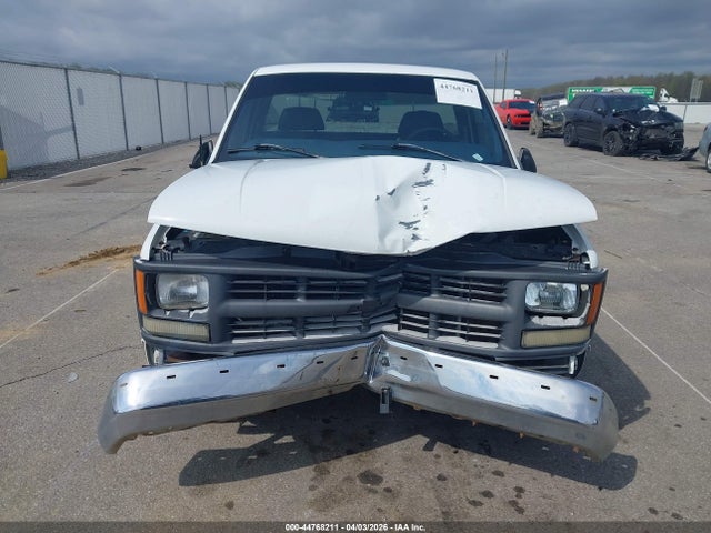 Продажа на аукционе авто 1998 Chevrolet C1500 Fleetside W/t, vin: 1GCEC14W5WZ102318, номер лота: 44768211