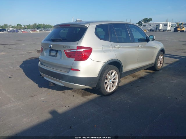 2014 BMW X3 5UXWX9C59E0D18807 Photo 3
