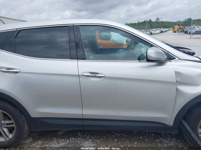 5XYZTDLB7JG560824 Hyundai Santa Fe Sport 2.4l