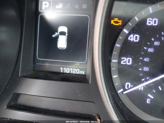 5XYZTDLB7JG560824 Hyundai Santa Fe Sport 2.4l