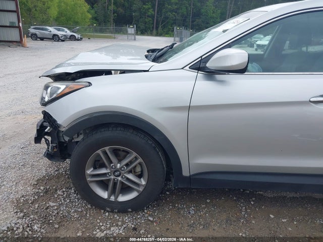 5XYZTDLB7JG560824 Hyundai Santa Fe Sport 2.4l