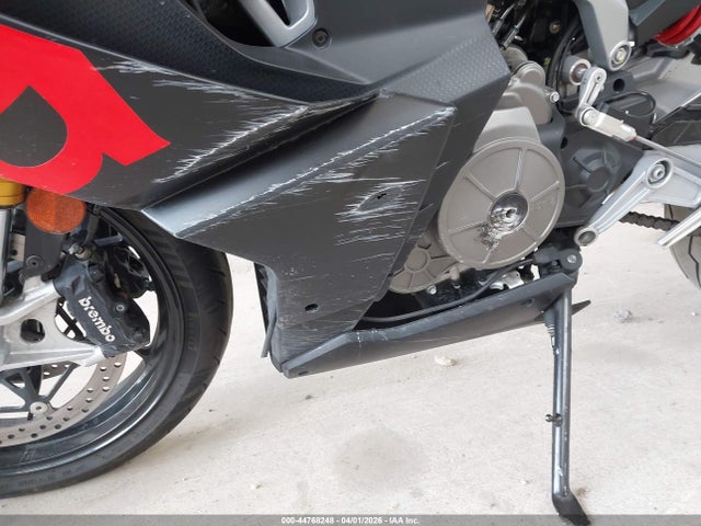 ZD4KSUG04RS003425 Aprilia Rs 660