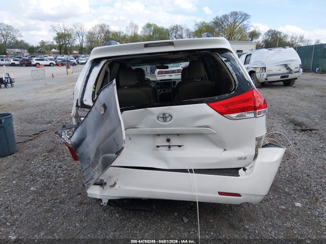 2013 Toyota Sienna Xle V6 8 Passenger მანქანა იყიდება აუქციონზე, vin: 5TDYK3DC6DS390849, აუქციონის ნომერი: 44768249