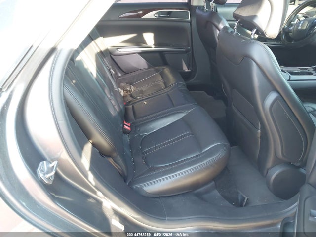 3LN6L2JK2ER825005 Lincoln MKZ