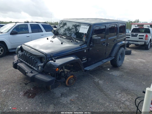 44768268 :رقم المزاد ، 1C4HJWEG8EL261634 vin ، 2014 Jeep Wrangler Unlimited Sahara مزاد بيع