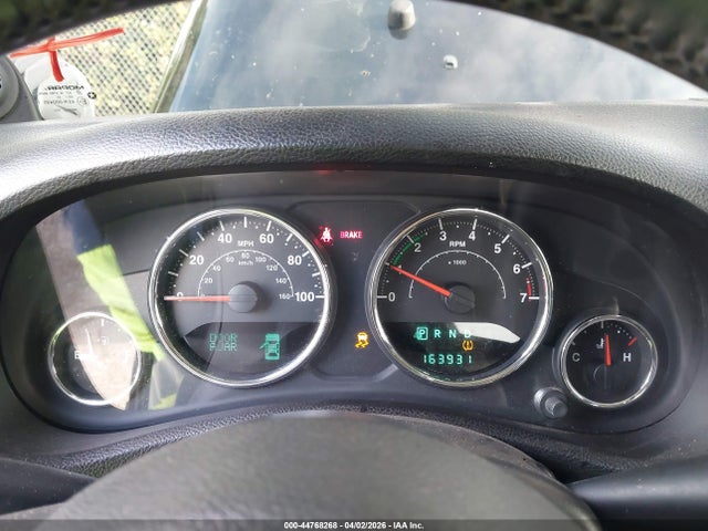 44768268 :رقم المزاد ، 1C4HJWEG8EL261634 vin ، 2014 Jeep Wrangler Unlimited Sahara مزاد بيع