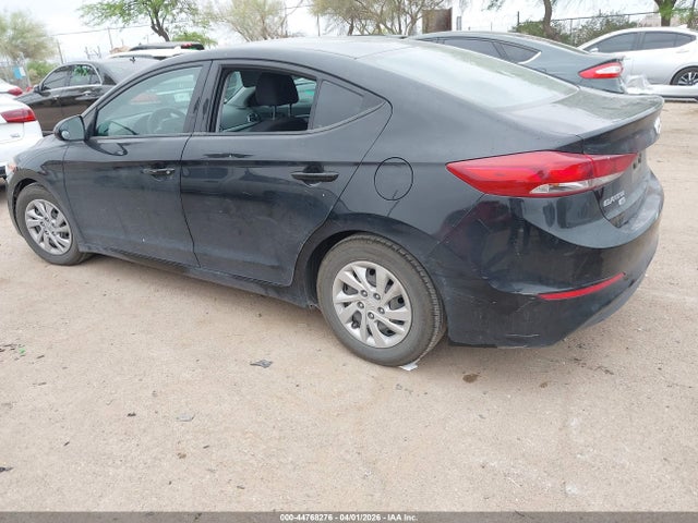 Hyundai ELANTRA SE 2018 5NPD74LF0JH284562 Image 3