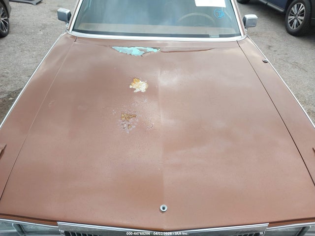 44768286 :رقم المزاد ، 6S69B80485215 vin ، 1978 Cadillac Seville مزاد بيع