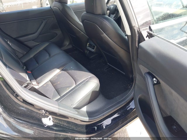 2018 Tesla Model 3 Long Range/mid Range მანქანა იყიდება აუქციონზე, vin: 5YJ3E1EA8JF036091, აუქციონის ნომერი: 44768291