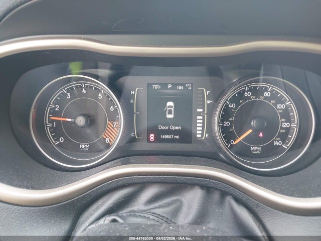 Продаж на аукціоні авто 2015 Jeep Cherokee Latitude, vin: 1C4PJLCS3FW781175, номер лоту: 44768300