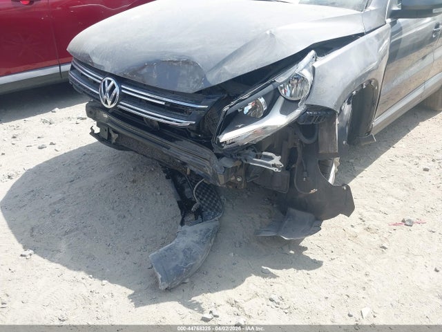 Продаж на аукціоні авто 2014 Volkswagen Tiguan R-line/s/se/sel, vin: WVGBV3AX2EW520336, номер лоту: 44768325