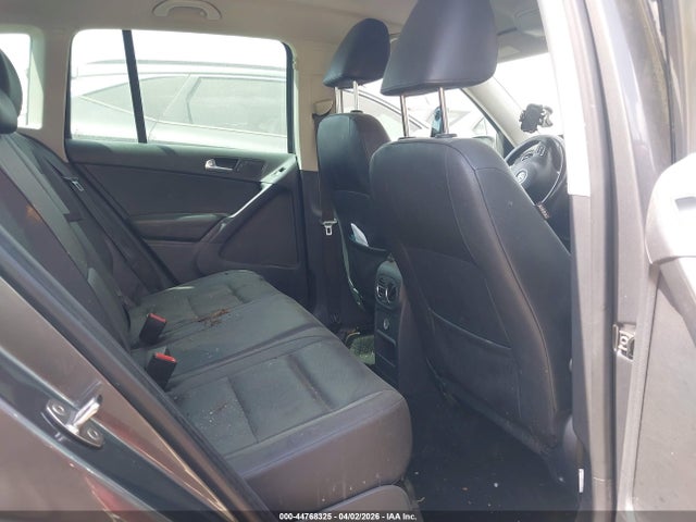 Продаж на аукціоні авто 2014 Volkswagen Tiguan R-line/s/se/sel, vin: WVGBV3AX2EW520336, номер лоту: 44768325