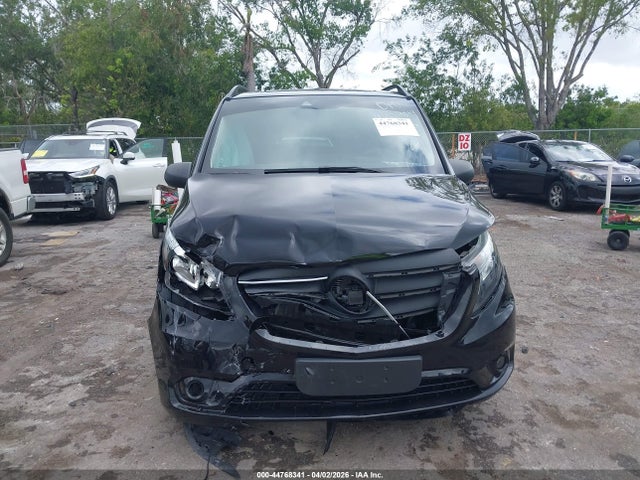 44768341 :رقم المزاد ، W1WV0FEY5P4354594 vin ، 2023 Mercedes-benz Metris مزاد بيع