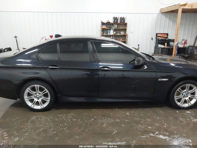 2011 Bmw 528i მანქანა იყიდება აუქციონზე, vin: WBAFR1C5XBDJ97961, აუქციონის ნომერი: 44768361