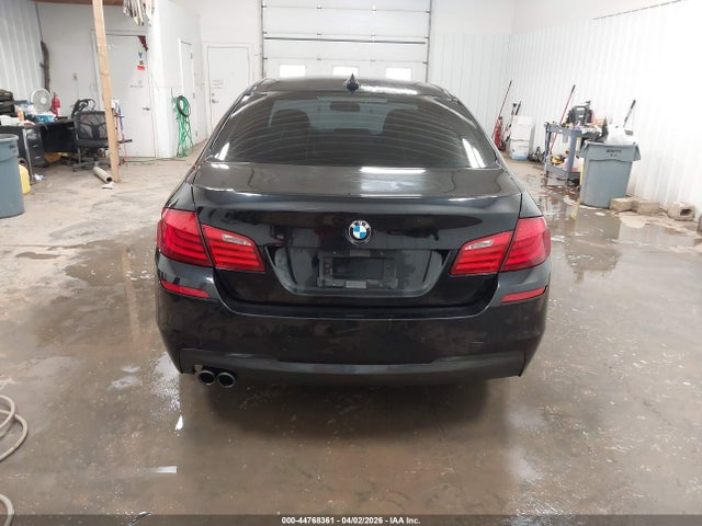 2011 Bmw 528i მანქანა იყიდება აუქციონზე, vin: WBAFR1C5XBDJ97961, აუქციონის ნომერი: 44768361