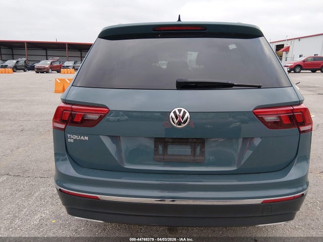 Продаж на аукціоні авто 2020 Volkswagen Tiguan 2.0t Se/2.0t Se R-line Black/2.0t Sel, vin: 3VV3B7AX5LM015561, номер лоту: 44768379