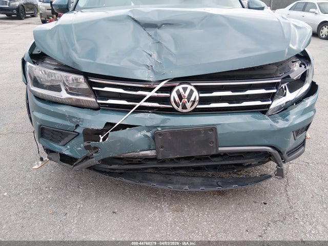 Продаж на аукціоні авто 2020 Volkswagen Tiguan 2.0t Se/2.0t Se R-line Black/2.0t Sel, vin: 3VV3B7AX5LM015561, номер лоту: 44768379