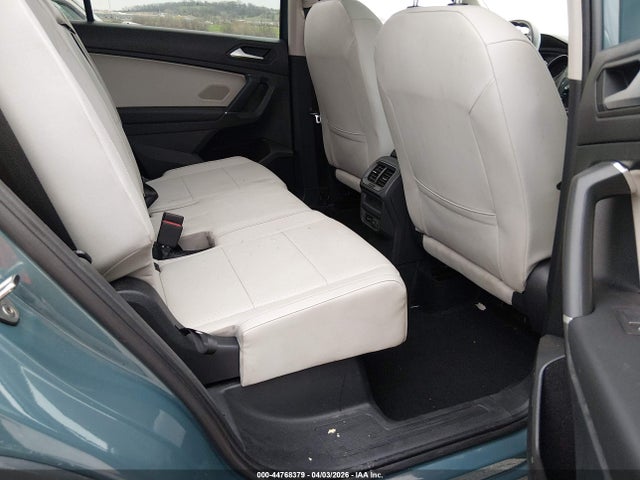 Продаж на аукціоні авто 2020 Volkswagen Tiguan 2.0t Se/2.0t Se R-line Black/2.0t Sel, vin: 3VV3B7AX5LM015561, номер лоту: 44768379