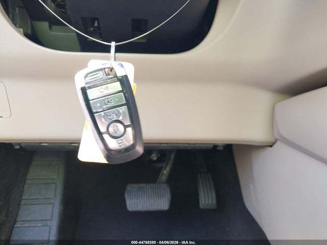 2021 FORD ESCAPE 1FMCU9H64MUA52224 Photo 10