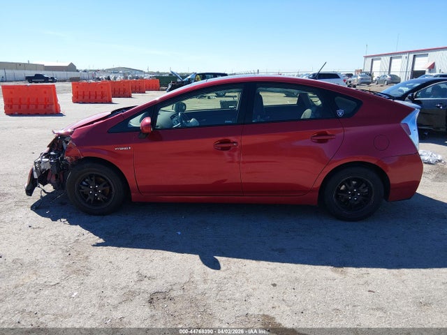 Toyota Prius Four 2015 JTDKN3DU9F1957979 Image 13