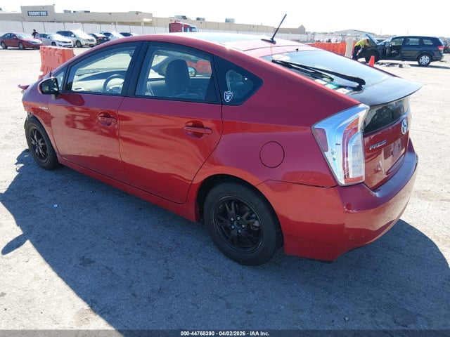 Toyota Prius Four 2015 JTDKN3DU9F1957979 Image 3