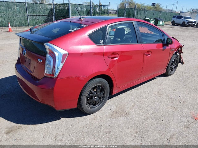 Toyota Prius Four 2015 JTDKN3DU9F1957979 Image 4