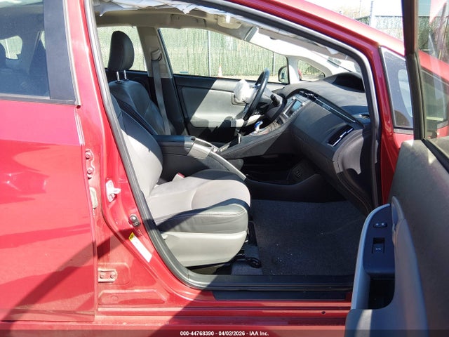 Toyota Prius Four 2015 JTDKN3DU9F1957979 Image 5