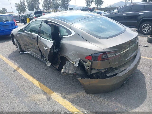 Продаж на аукціоні авто 2015 Tesla Model S 70d/85d/p85d, vin: 5YJSA1E21FF106389, номер лоту: 44768393