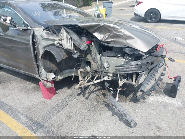 Продаж на аукціоні авто 2015 Tesla Model S 70d/85d/p85d, vin: 5YJSA1E21FF106389, номер лоту: 44768393