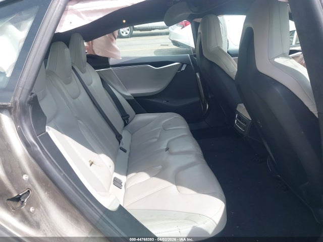 Продаж на аукціоні авто 2015 Tesla Model S 70d/85d/p85d, vin: 5YJSA1E21FF106389, номер лоту: 44768393