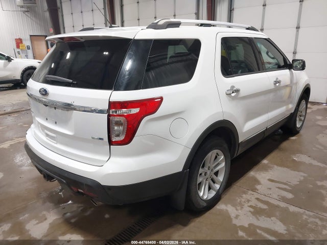 44768400 :رقم المزاد ، 1FM5K8D82DGC52100 vin ، 2013 Ford Explorer Xlt مزاد بيع