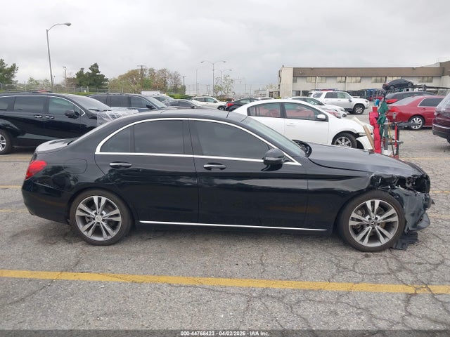 55SWF4JBXJU244174 Mercedes-Benz C 300
