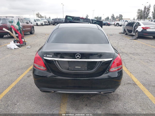 55SWF4JBXJU244174 Mercedes-Benz C 300