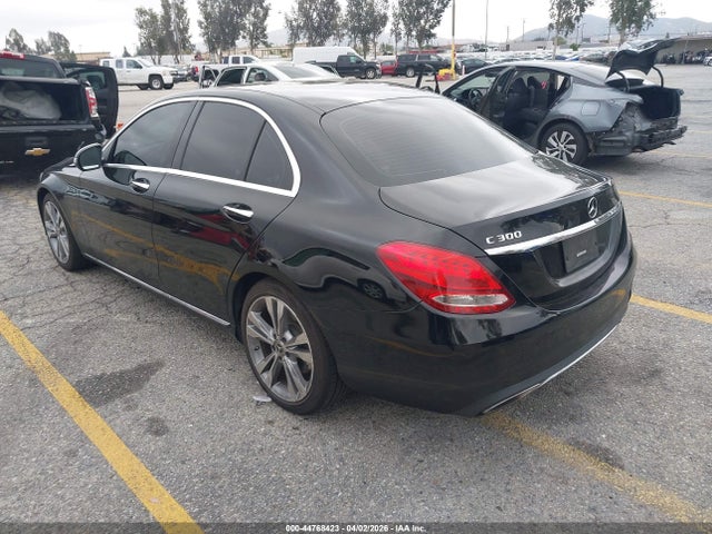 55SWF4JBXJU244174 Mercedes-Benz C 300